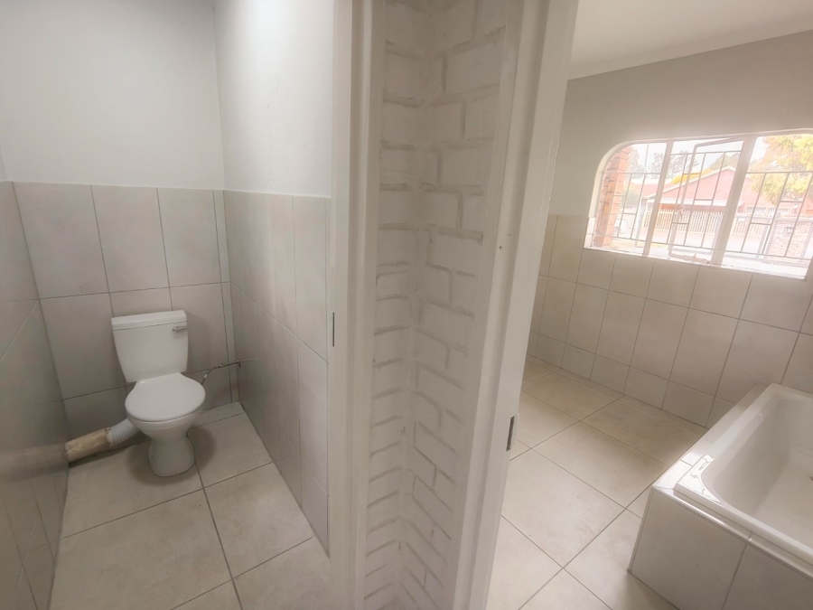 3 Bedroom Property for Sale in Vaalpark Free State
